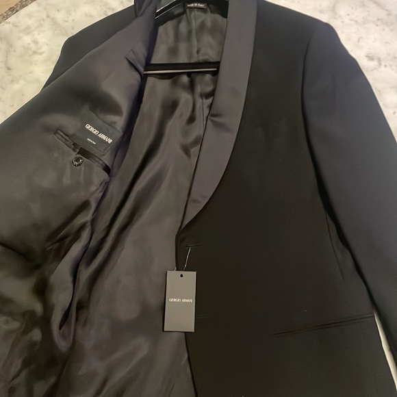 Giorgio Armani Tuxedo - Picture 4 of 11